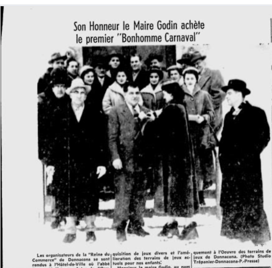 Un des rares articles qui abordent le Bonhomme Carnaval comme une chose qui s’achète et pas juste un être magique fait de neige. Source : Portneuf Presse 