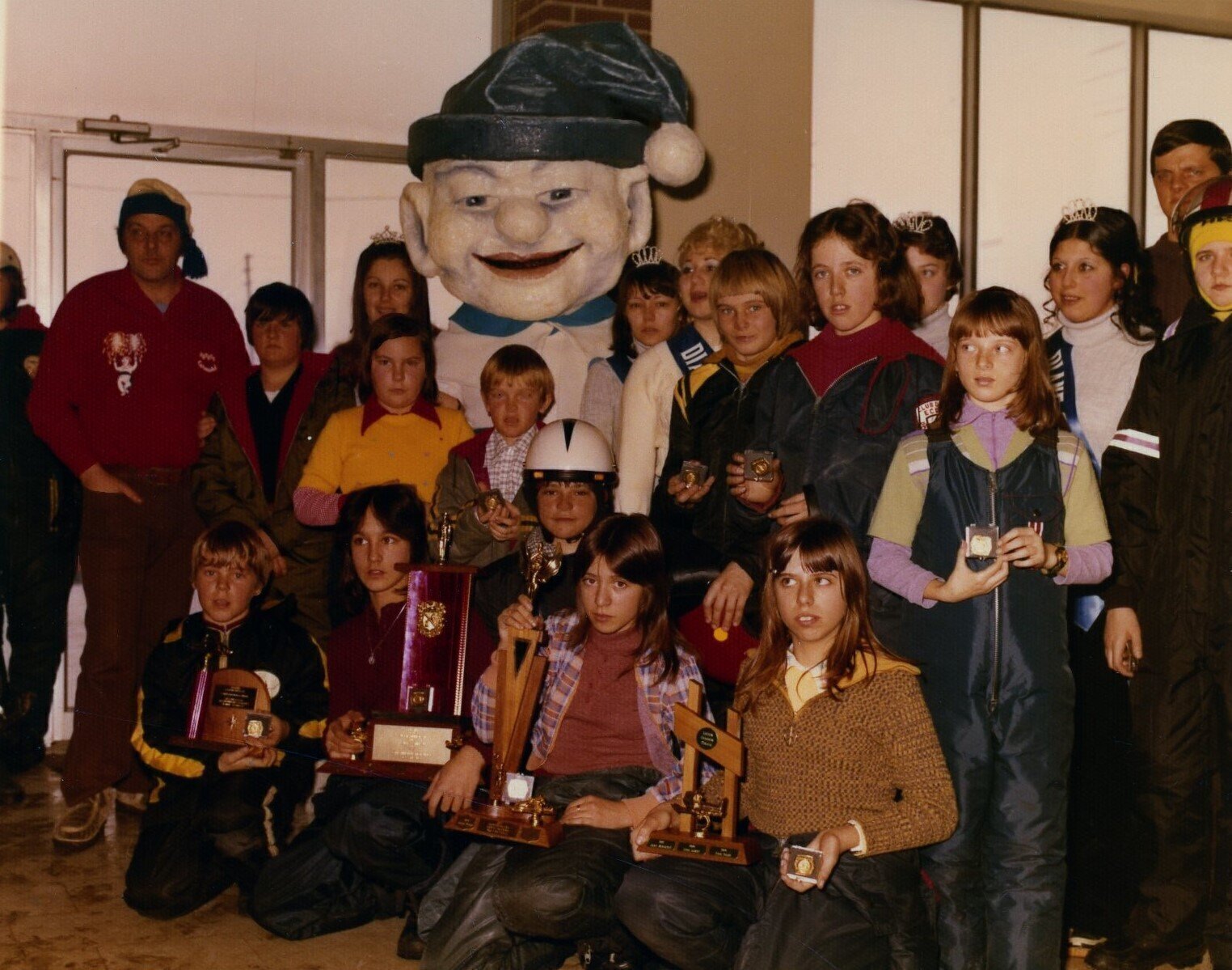 Bonhomme Pointe-Gatineau dans toute sa splendeur dans cette photo couleur. Source: Ville de Gatineau